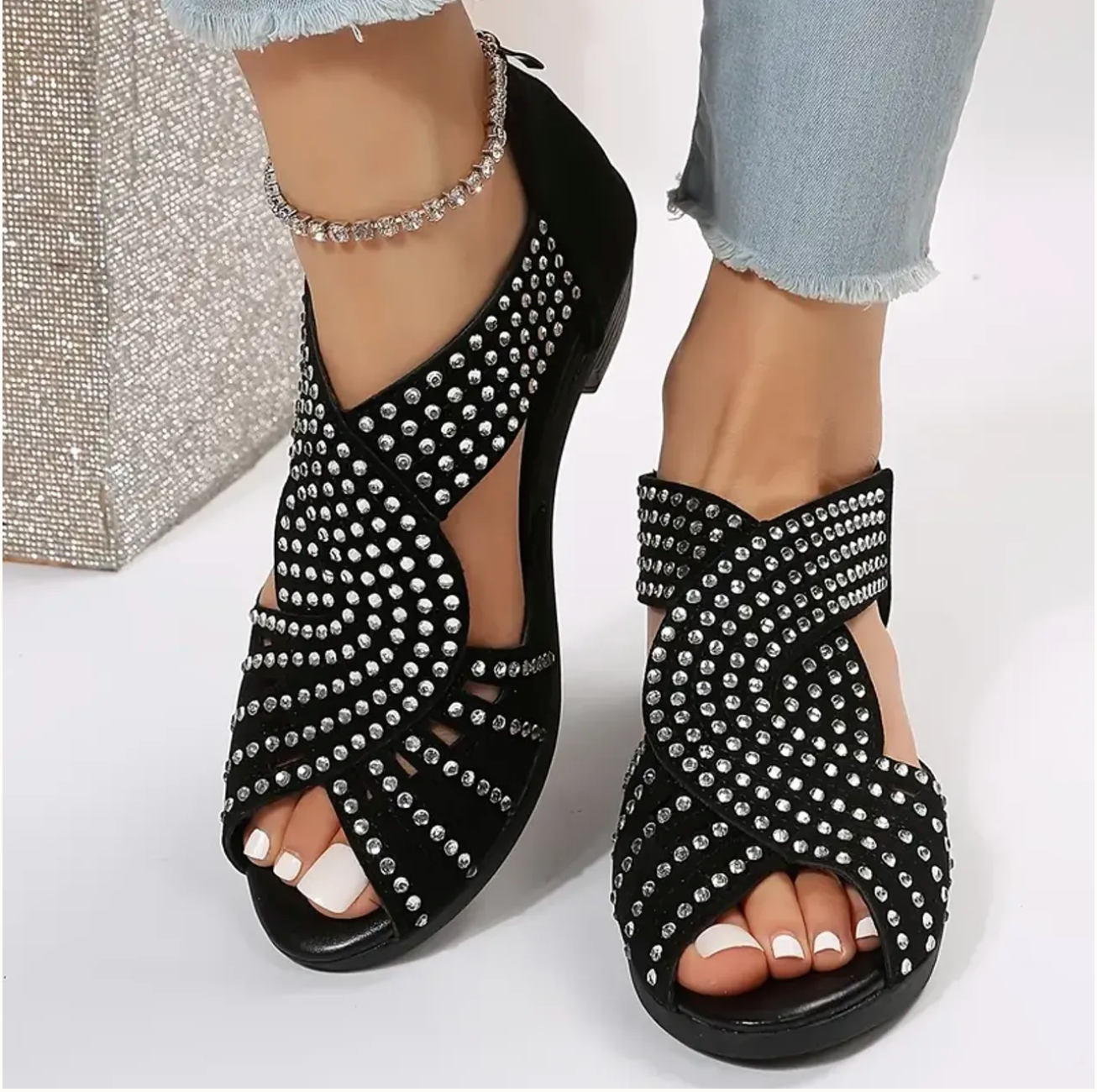 🔥Last Day Promotion 70% OFF🔥 Orthopedic Low Heel Cut-Out Sandals